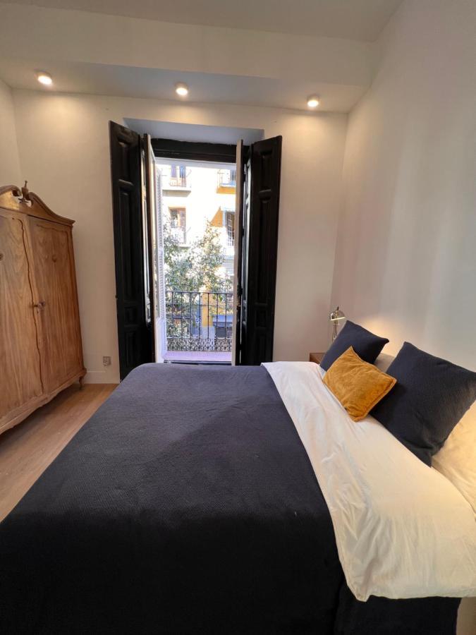 Urban Rooms Fuencarral Madrid Exterior foto
