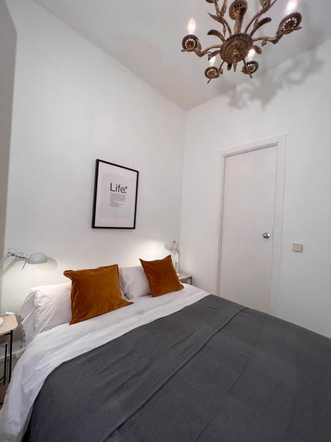 Urban Rooms Fuencarral Madrid Exterior foto