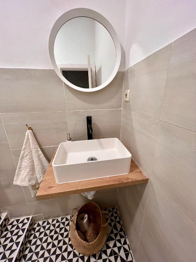 Urban Rooms Fuencarral Madrid Exterior foto