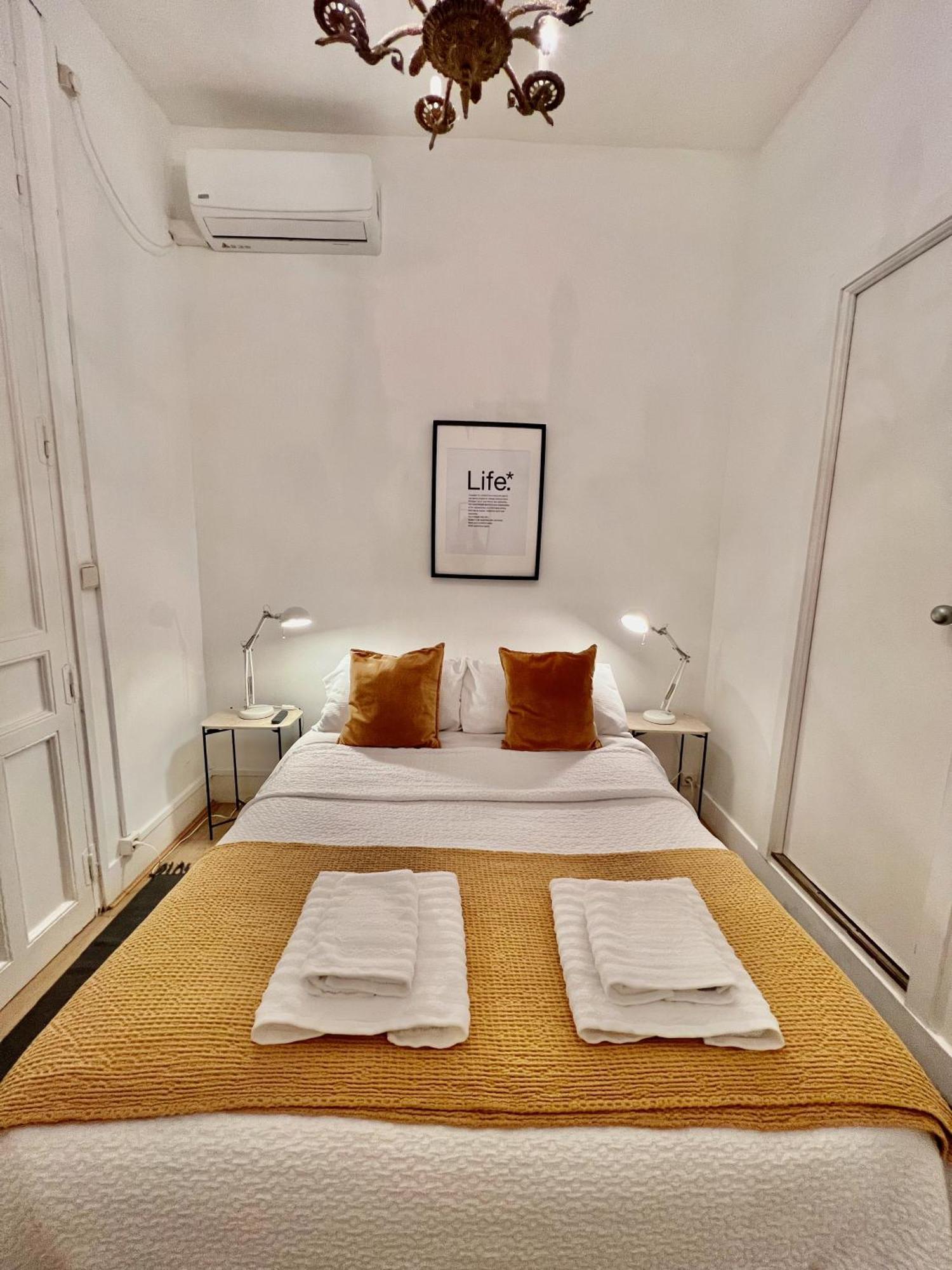 Urban Rooms Fuencarral Madrid Exterior foto