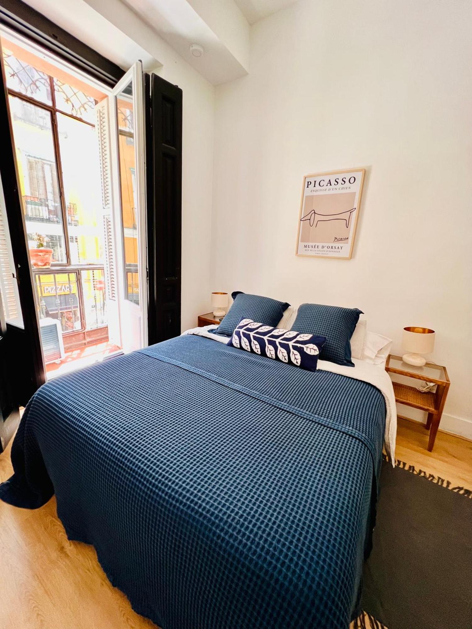 Urban Rooms Fuencarral Madrid Exterior foto